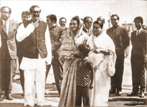 Prime Minister Bangabandhu Sheikh Mujibur Rahman, his wife Sheikh Fazilatunnesa Mujib and their youngest son Sheikh Russel with Indian Prime Minister Indira Gandhi during her visit to Bangladesh (March 17, 1972).